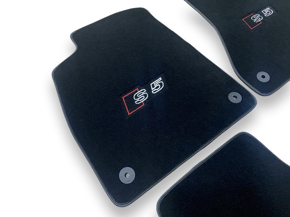 AUDİ Tapis de sol de voiture de luxe | Convient aux modèles A5 / S5 / RS5 | Logo brodé, ensemble de 4, étanche | Bordure noire