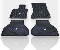 Luxe leren automatten compatibel met BMW | Geschikt voor 1-, 2-, 3-, 4-, 5-, 6-, 7- en 8-serie, X1, X2, X3, X4, X5, X6, X7, XM, Z4, i4, i5, i7, iX, M2, M3, M4, M5, M8 en meer | Zwart leer en rood stiksel