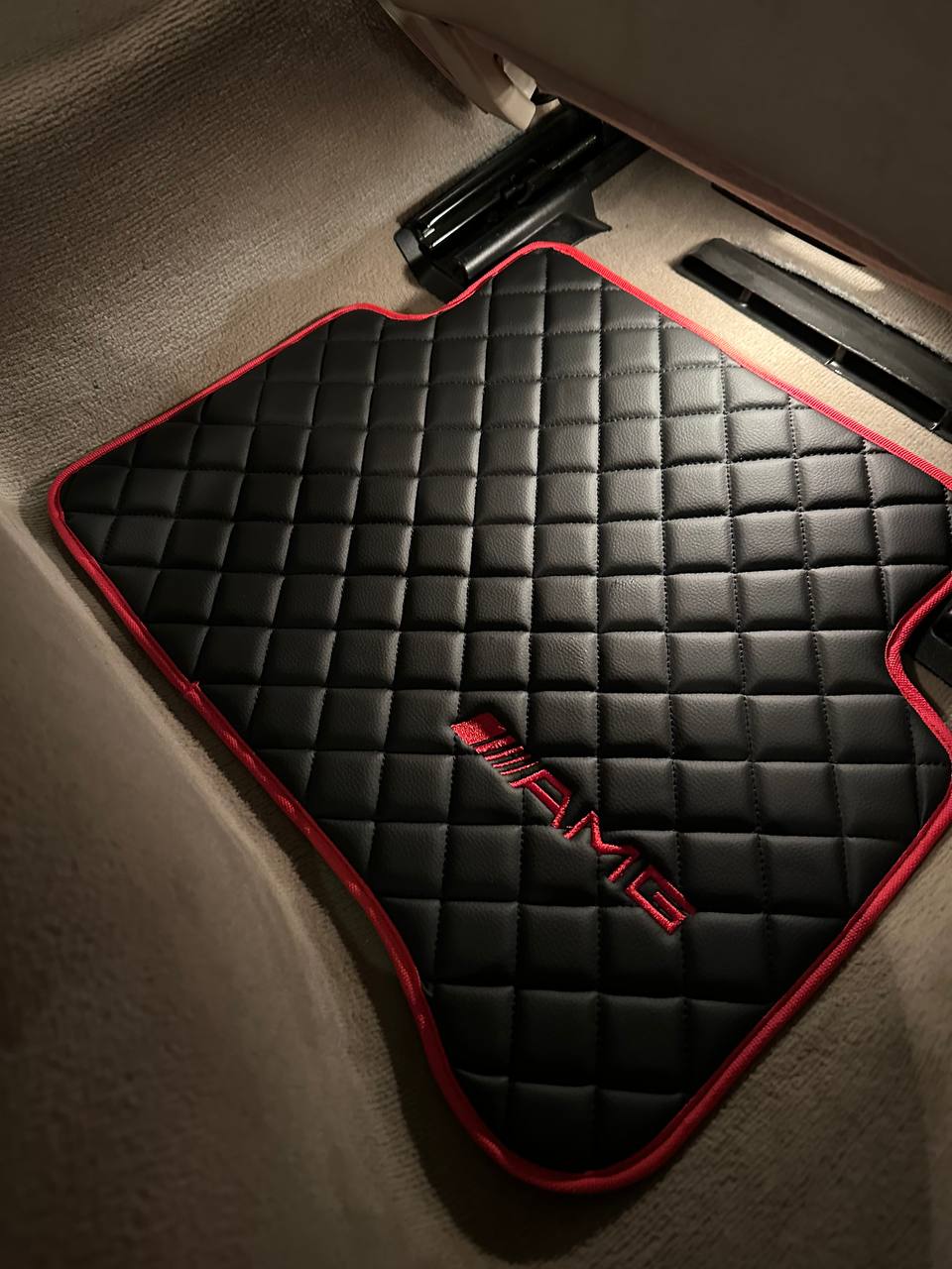 Luxury Leather Car Floor Mats Compatible With MERCEDES-BENZ | Fits A-B-C-CL Series-E-EQ Series-S-SL Series-G-GL Series-ML-MAYBACH-R-AMG Models | Black Leather & Black Stitch & Red Edge