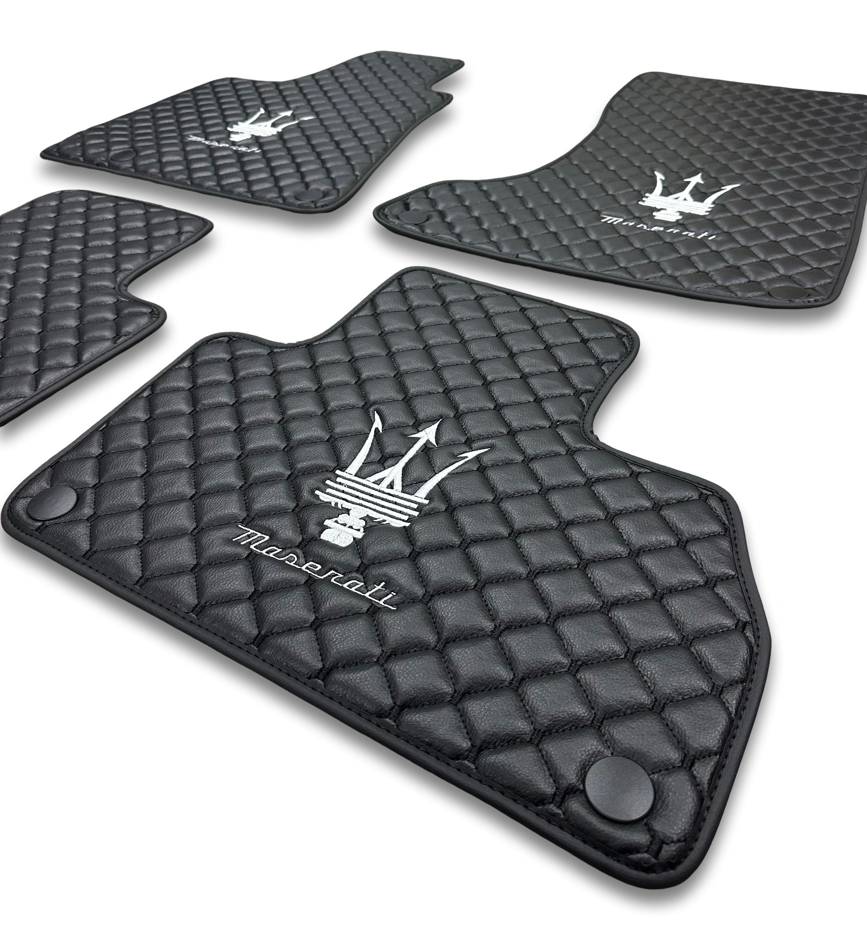 MASERATİ Tapis de sol de voiture de luxe en cuir | Convient aux modèles Ghibli-Quattroporte-GranCabrio-GranTurismo-Levante-Grecale-MC20 | Cuir noir et couture noire