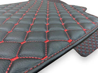 Tappetini auto di lusso in pelle compatibili con BMW | Adatti per Serie 1, 2, 3, 4, 5, 6, 7, 8, X1, X2, X3, X4, X5, X6, X7, XM, Z4, i4, i5, i7, iX, M2, M3, M4, M5, M8 e altri | Pelle nera e cuciture rosse