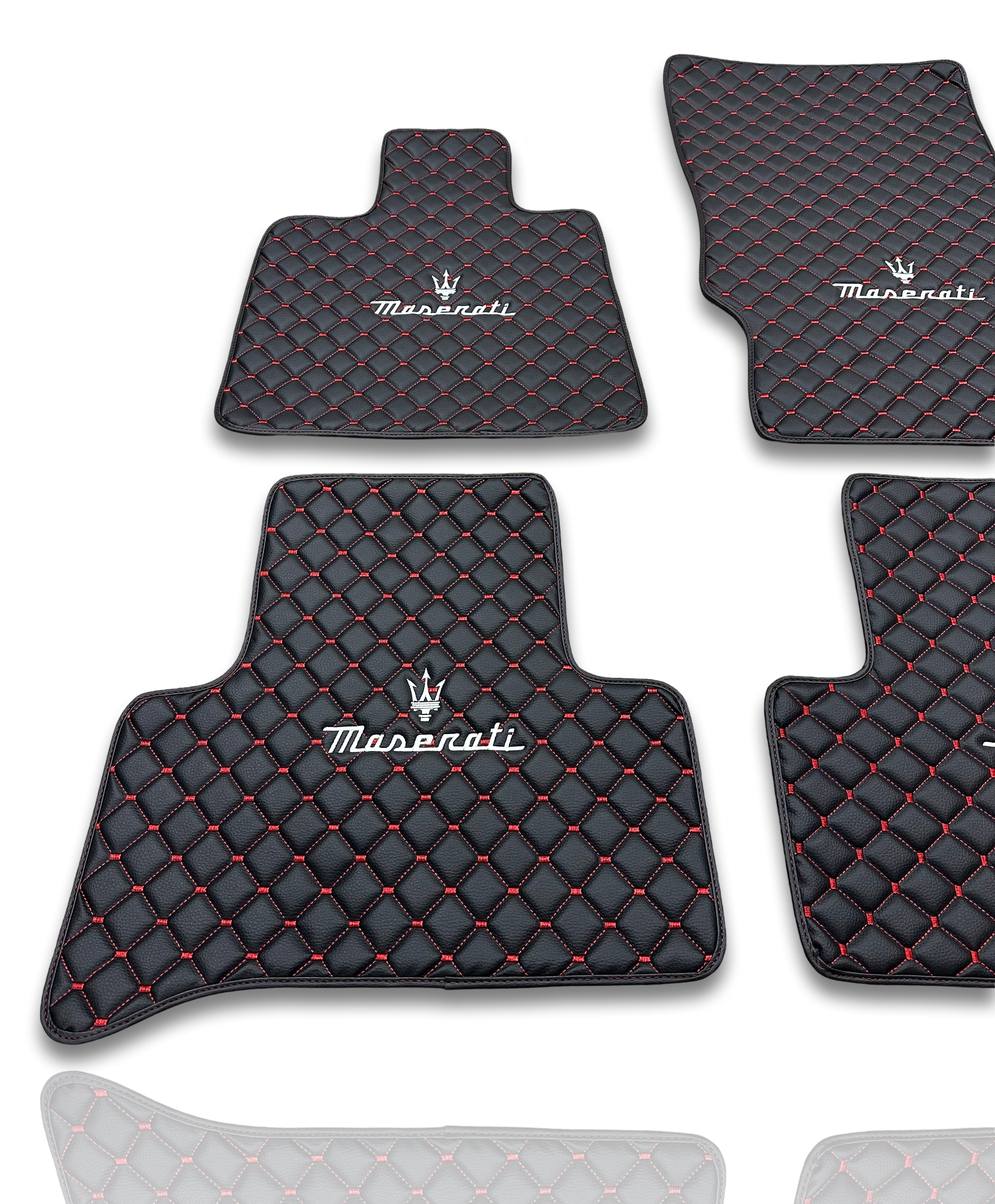 Alfombrillas de cuero de lujo para coche compatibles con Maserati | Para modelos Ghibli-Quattroporte-GranCabrio-GranTurismo-Levante-Grecale-MC20 | Cuero negro con costura roja y borde rojo