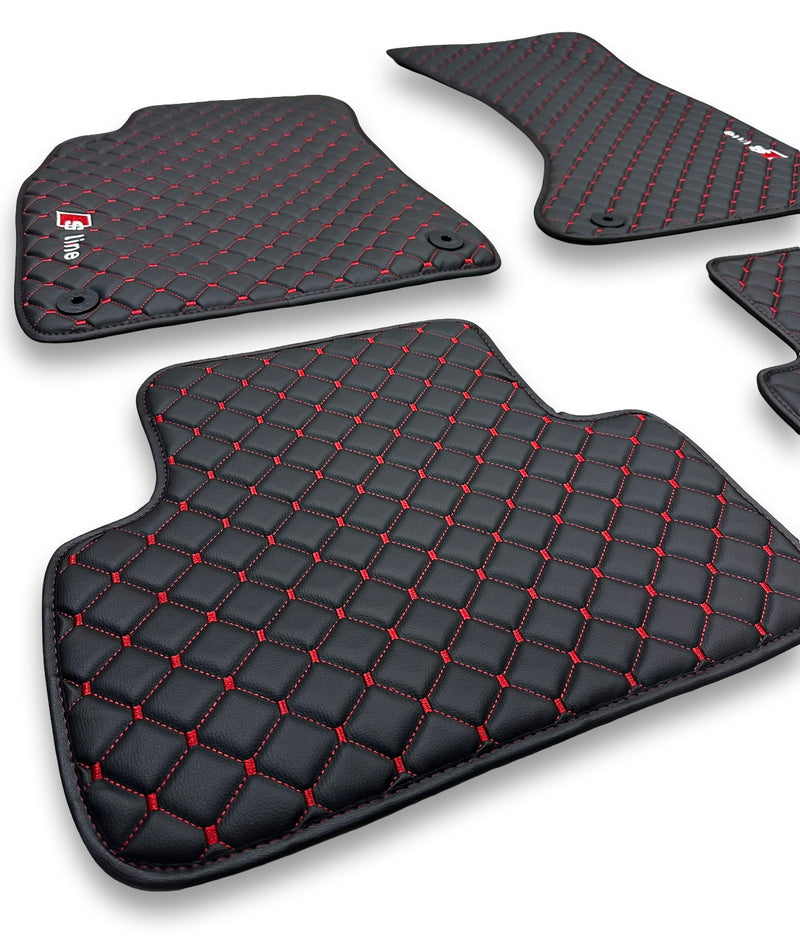 Luxe leren automatten compatibel met AUDI-modellen | Geschikt voor A1, A2, A3, A4, A5, A6, A7, A8, Q2, Q3, Q4 e-tron, Q5, Q6 e-tron, Q7, Q8, Q8 e-tron, e-tron GT, TT, R8, Allroad, S- en RS-modellen | Zwart leer en rode stiksels
