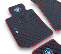 Tappetini auto di lusso in pelle compatibili con BMW | Adatti per Serie 1, 2, 3, 4, 5, 6, 7, 8, X1, X2, X3, X4, X5, X6, X7, XM, Z4, i4, i5, i7, iX, M2, M3, M4, M5, M8 e altri | Pelle nera e cuciture rosse