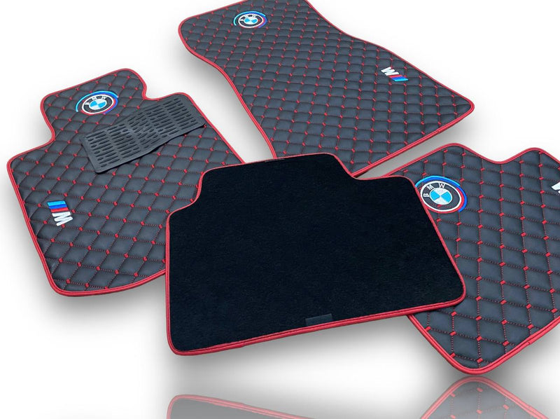 Tappetini auto di lusso in pelle compatibili con BMW | Adatti per Serie 1, 2, 3, 4, 5, 6, 7, 8, X1, X2, X3, X4, X5, X6, X7, XM, Z4, i4, i5, i7, iX, M2, M3, M4, M5, M8 e altri | Pelle nera e cuciture rosse