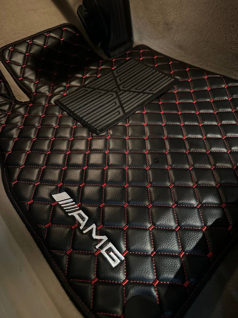 MERCEDES-BENZ Leather Luxury Car Floor Mats | Fits A-B-C-CL Series-E-EQ Series-S-SL Series-G-GL Series-ML-MAYBACH-R-AMG Models | Black Leather & Red Stitch