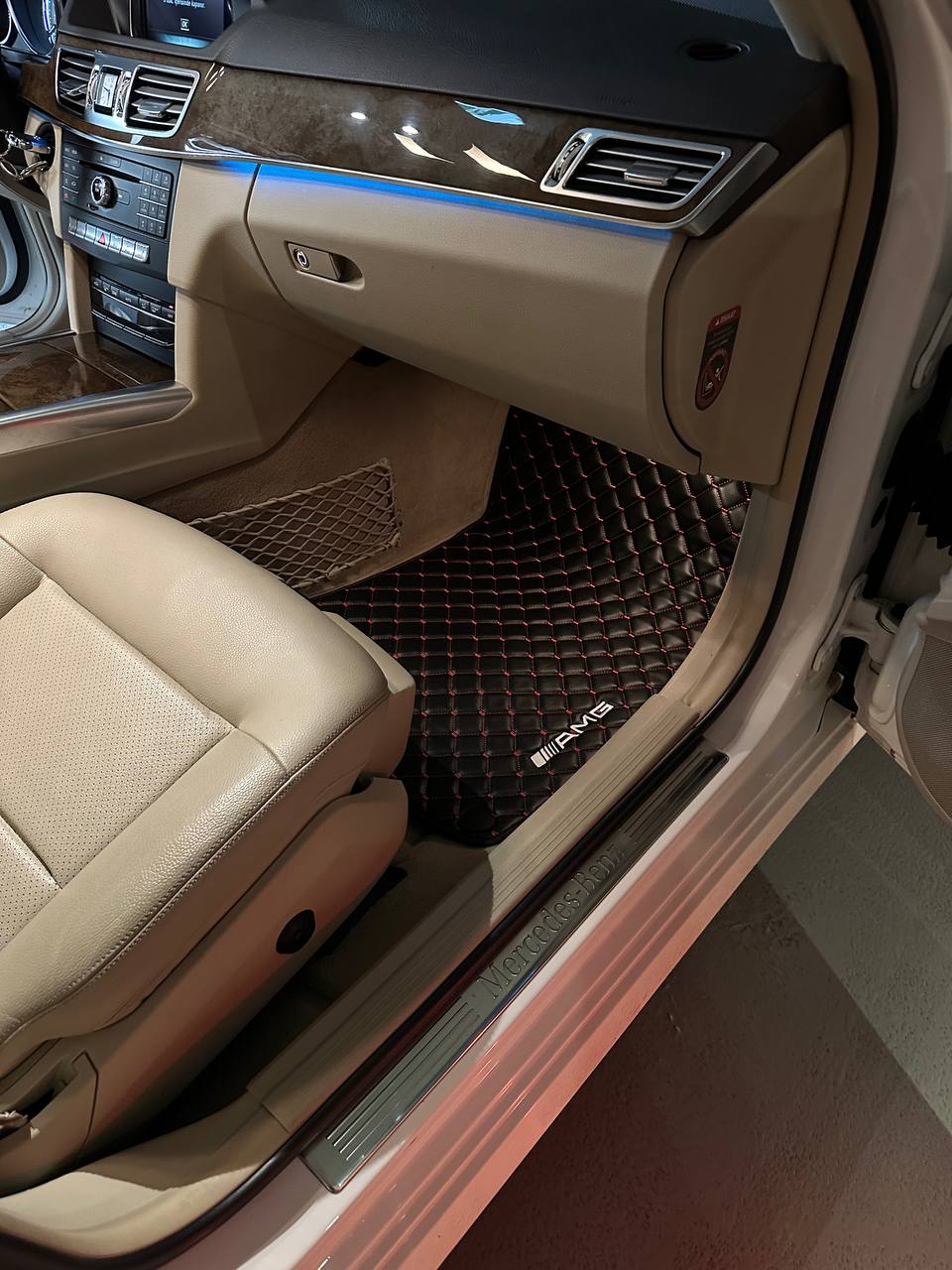 MERCEDES-BENZ Leather Luxury Car Floor Mats | Fits A-B-C-CL Series-E-EQ Series-S-SL Series-G-GL Series-ML-MAYBACH-R-AMG Models | Black Leather & Red Stitch