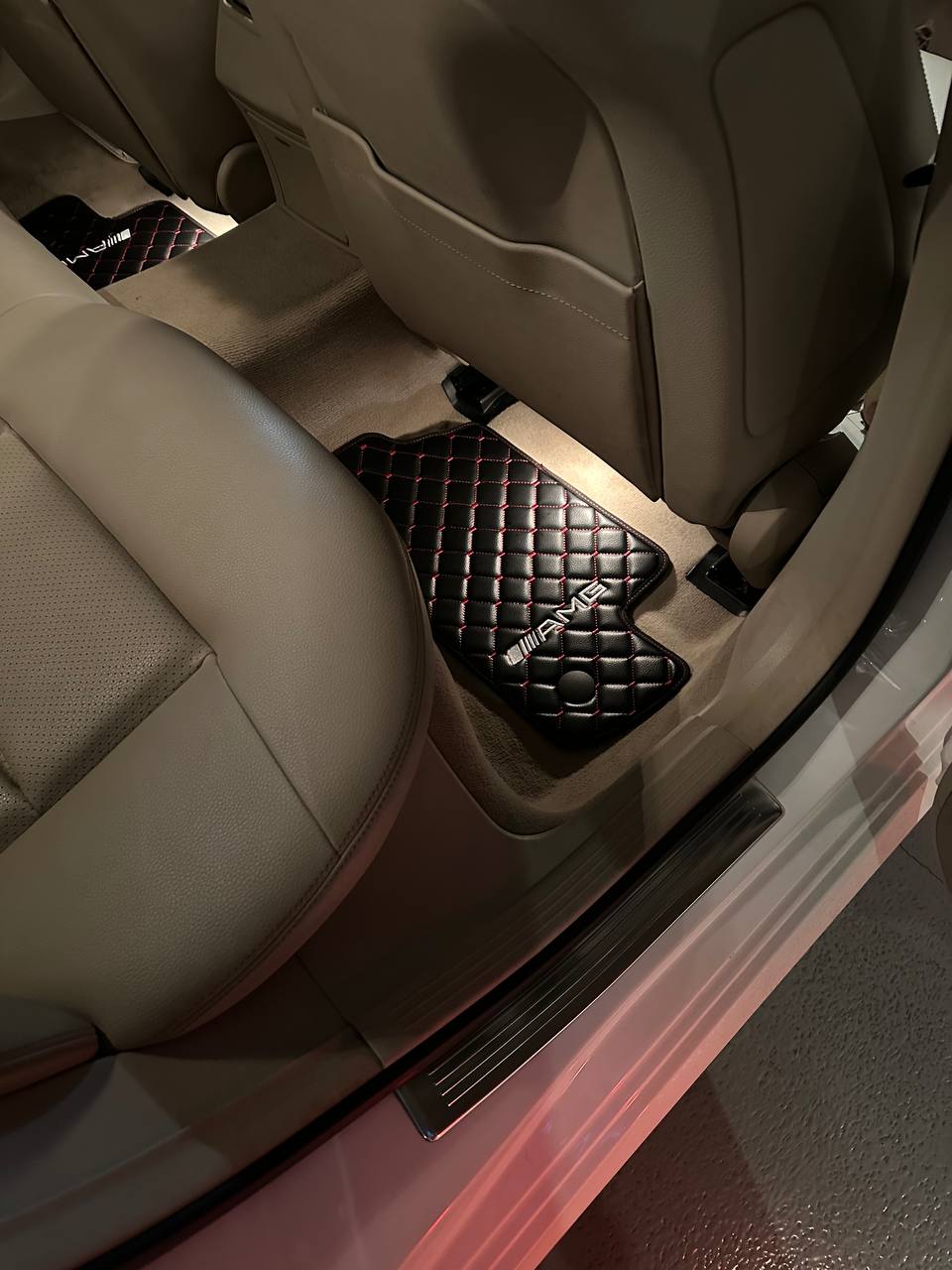 MERCEDES-BENZ Leather Luxury Car Floor Mats | Fits A-B-C-CL Series-E-EQ Series-S-SL Series-G-GL Series-ML-MAYBACH-R-AMG Models | Black Leather & Red Stitch