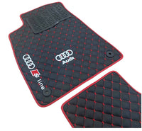 Tappetini auto in pelle di lusso compatibili con i modelli AUDI | Adatti ai modelli A1, A2, A3, A4, A5, A6, A7, A8, Q2, Q3, Q4 e-tron, Q5, Q6 e-tron, Q7, Q8, Q8 e-tron, e-tron GT, TT, R8, Allroad, S, RS | Pelle nera e cuciture rosse