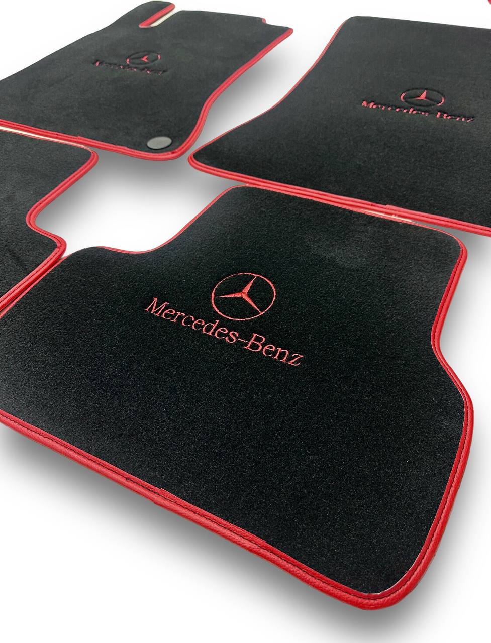 MERCEDES-BENZ Tappetini per auto di lusso | Adatti per modelli serie A-B-C-CL-E-EQ-S-SL-G-GL-ML-MAYBACH-R-AMG | Bordo rosso e logo