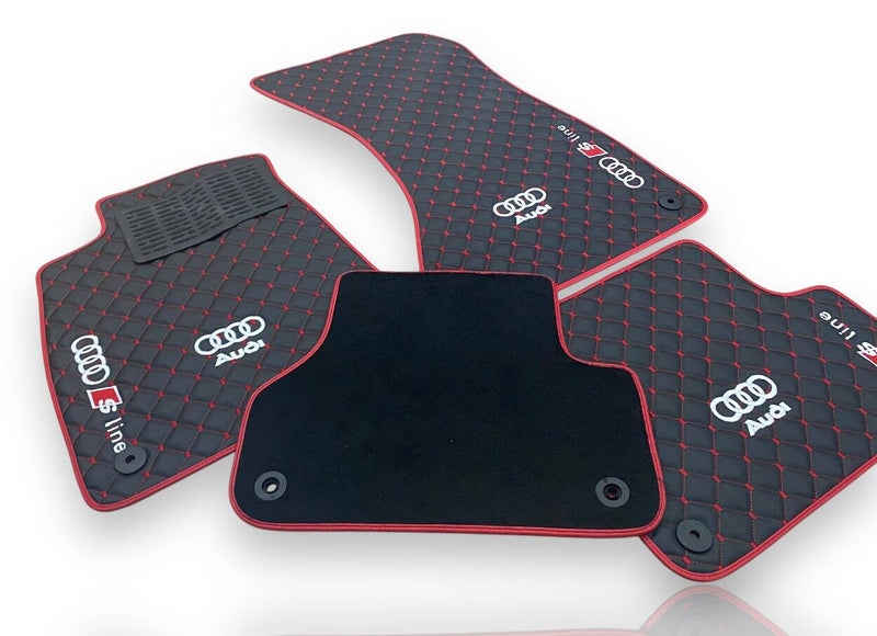 Tappetini auto in pelle di lusso compatibili con i modelli AUDI | Adatti ai modelli A1, A2, A3, A4, A5, A6, A7, A8, Q2, Q3, Q4 e-tron, Q5, Q6 e-tron, Q7, Q8, Q8 e-tron, e-tron GT, TT, R8, Allroad, S, RS | Pelle nera e cuciture rosse
