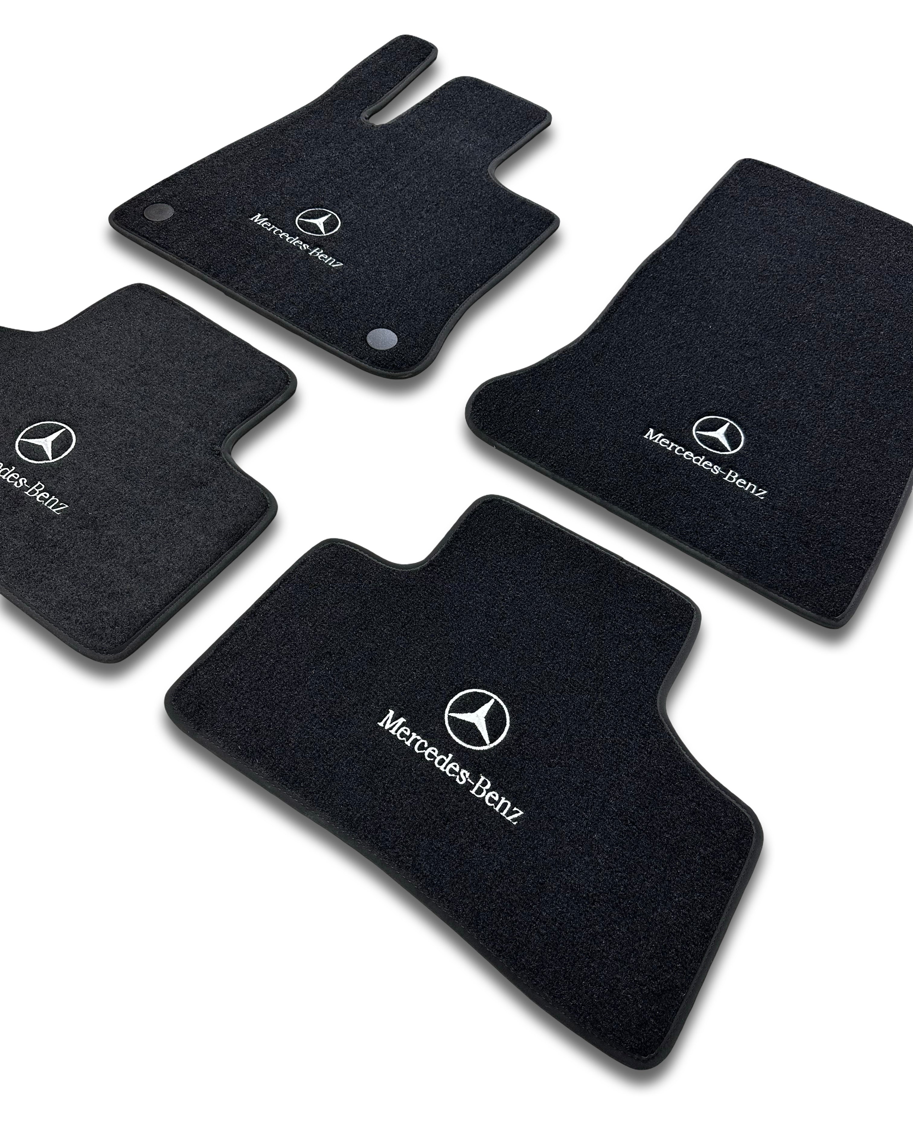 MERCEDES-BENZ Tappetini per auto di lusso | Adatti per modelli serie A-B-C-CL-E-EQ-S-SL-G-GL-ML-MAYBACH-R-AMG | Bordo rosso e logo